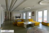 Erstbezug – Sonnige 2-Zimmer Wohnung mit sensationellem Fernblick und Roof-Top-Pool! - Bild
